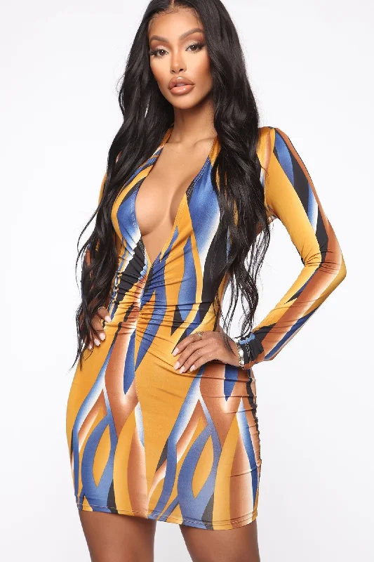 Exclusive Women's Fashion Collection Lets Get Lost Mini Dress - Blue/Mustard