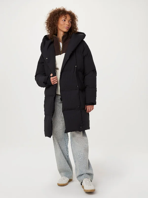 Effortless Chic for Women The Hygge Puffer Coat in Black