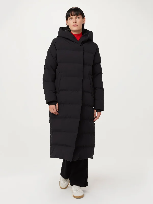 Casual Women's Clothing The Highland Long Puffer Coat in Black