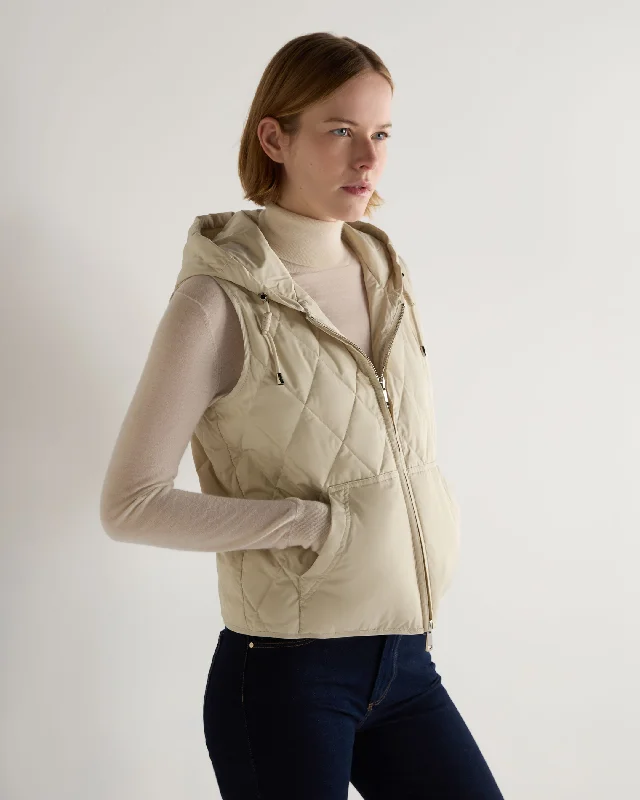 Trendy Casual Outfits Women's Tara Down Gilet Cream White