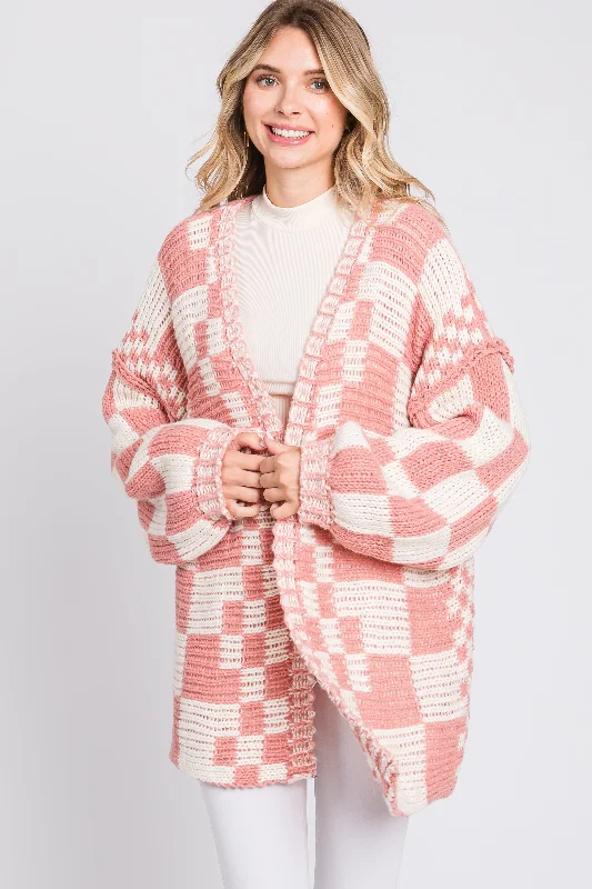 Women's Trendy Activewear Apparel Mauve Checkered Oversized Chunky Knit Cardigan